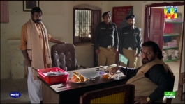 Zard Patton Ka Bunn - Episode 16 - 25th August 2024